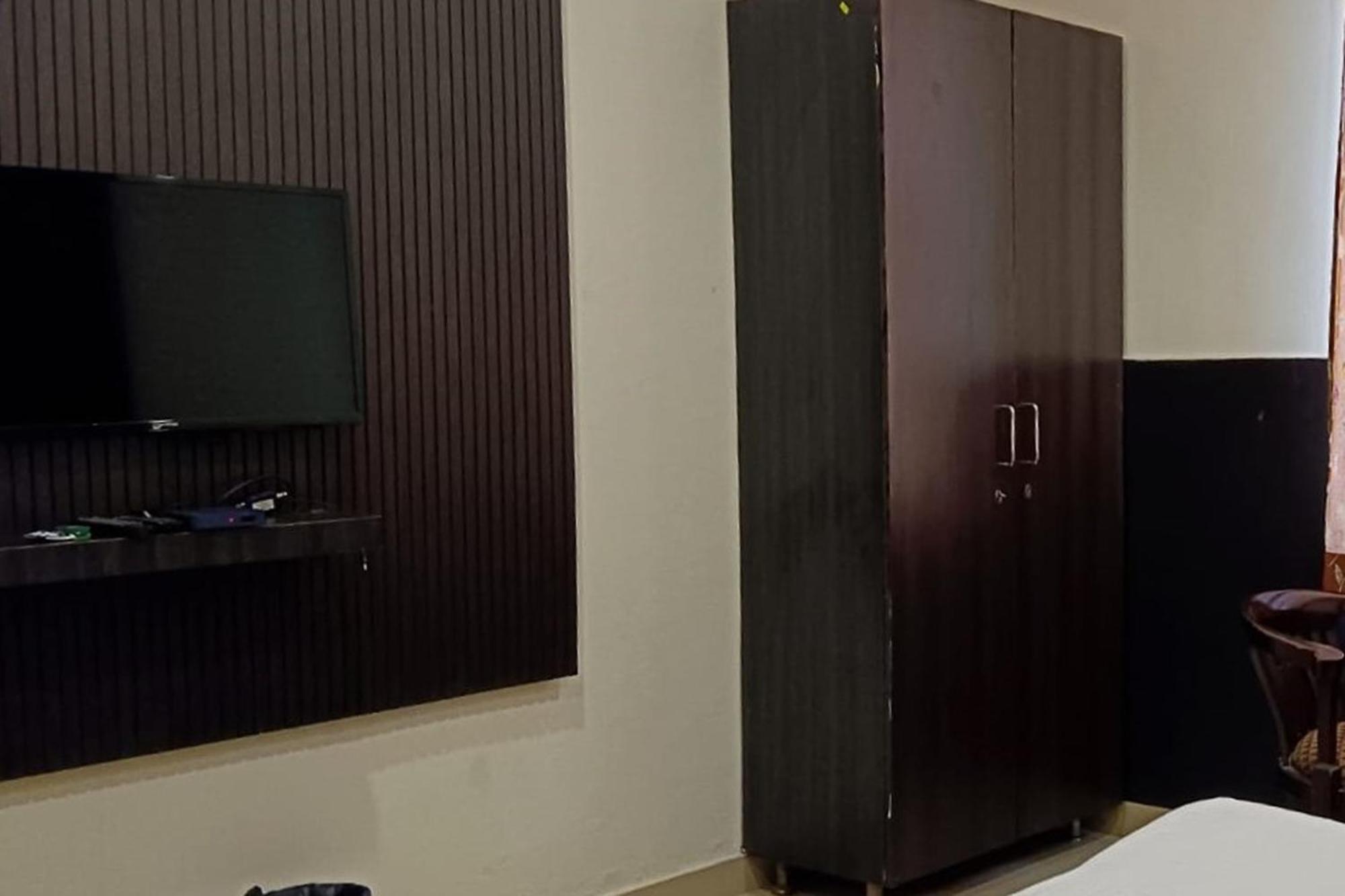 Hotel Shree Kanta Gurgaon Eksteriør bilde