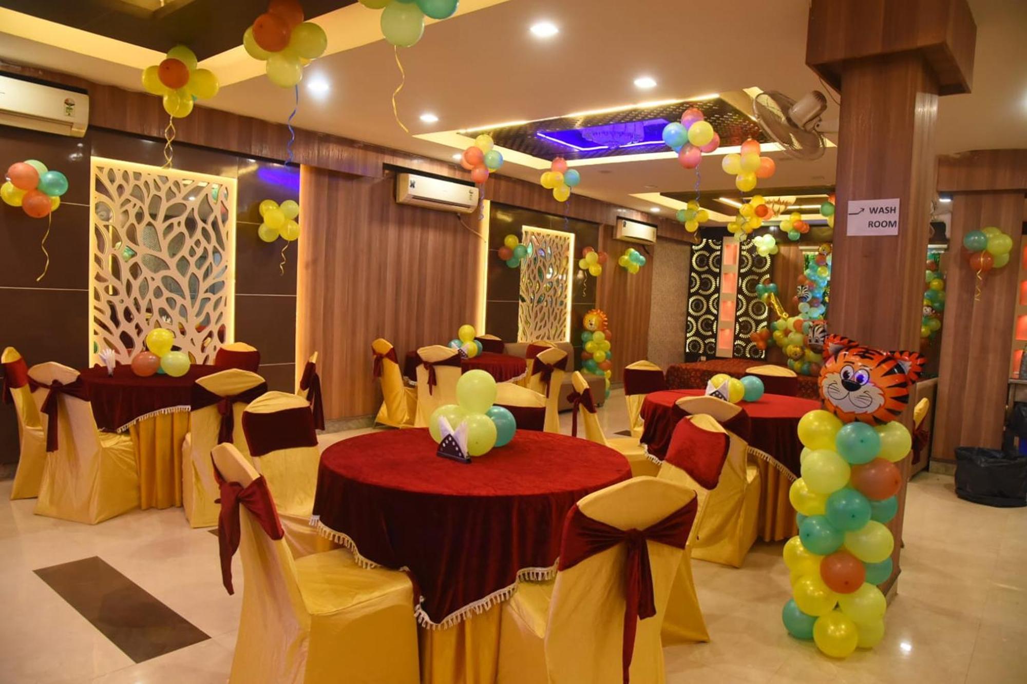 Hotel Shree Kanta Gurgaon Eksteriør bilde